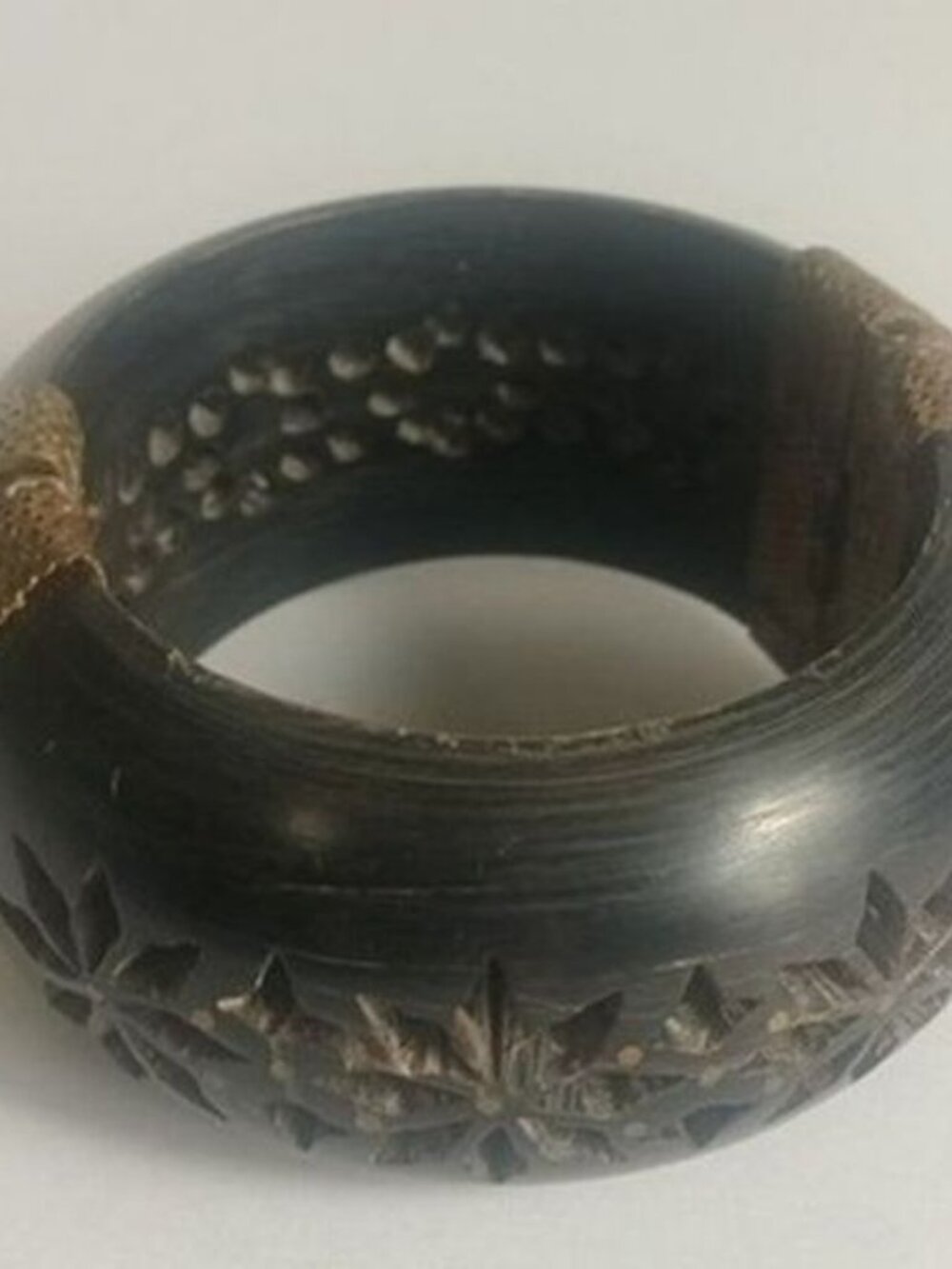 Vintage Wide Carved Horn and Brass Pin Clasp Bracelet